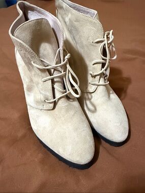 Taryn Rose Beige Suede Wedge Ankle Boots - Women's Lace-Up